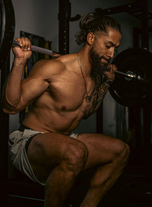 THE IMPORTANCE OF SQUAT TECHNIQUE – HOW FORM IMPACTS STRENGTH, PERFORMANCE, AND INJURY RISK